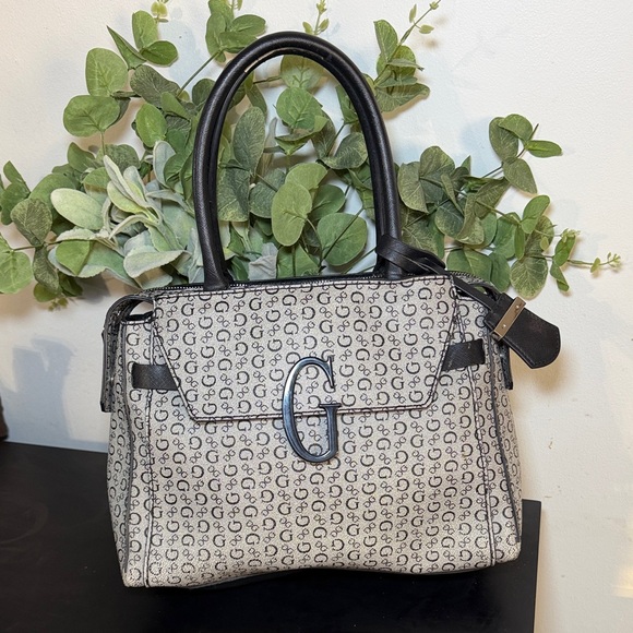 Guess Handbags - Guess LASKIN SATCHEL Black Satchel Handbag Purse